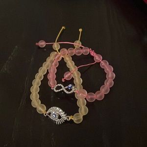 adjustable evil eye bracelet set.